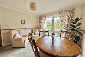 Dining Room- click for photo gallery